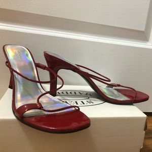 Splash - red strap heels - like new
